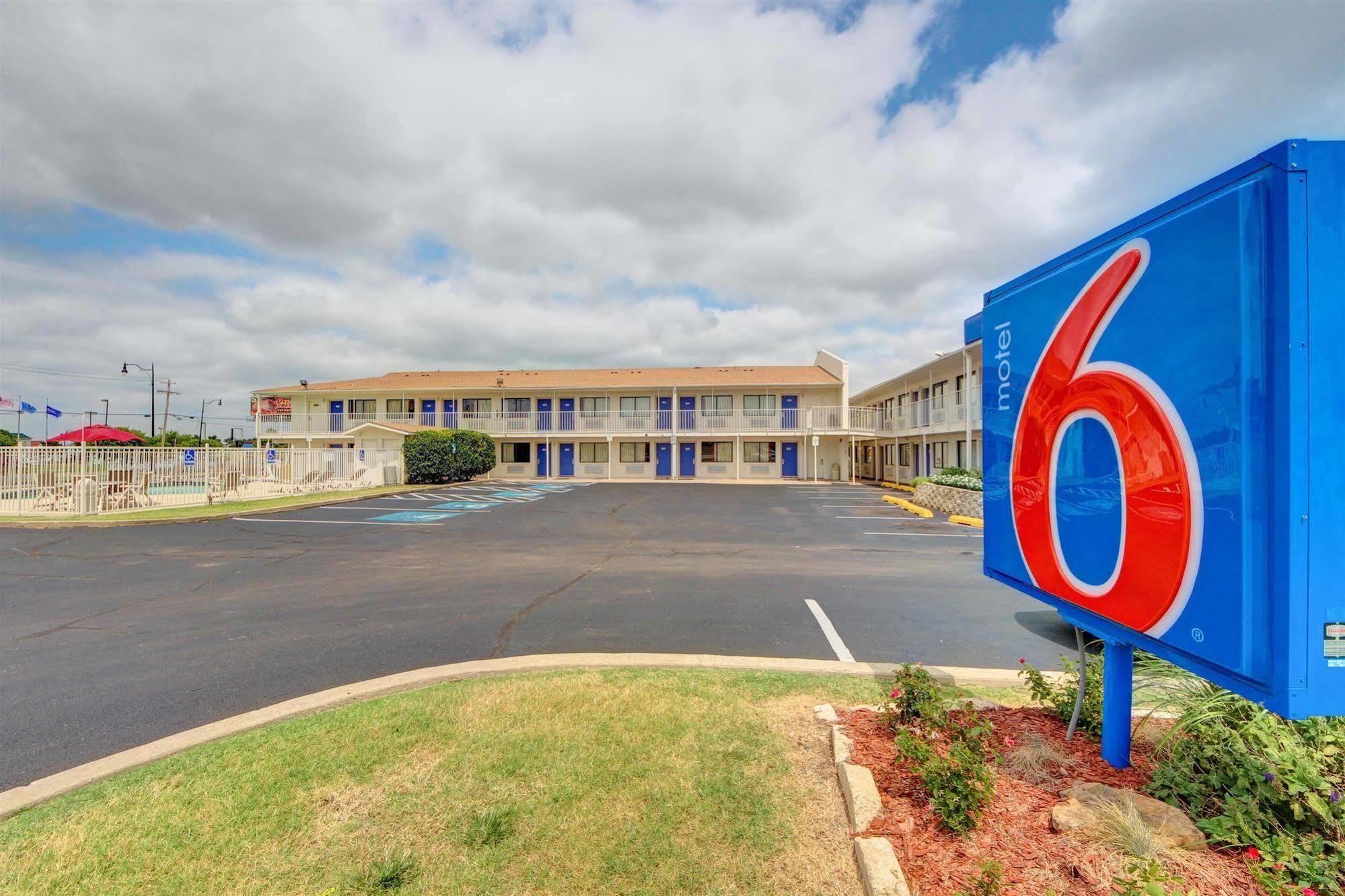 Motel 6 - Oklahoma City Airport Exteriér fotografie